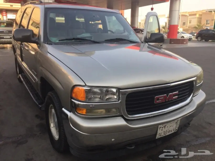 جي ام سي يوكن 2003 كامل (image 4)