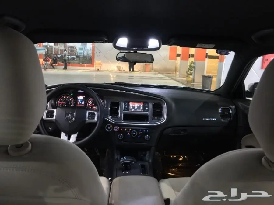 للبيع تشارجر 2014  (image 6)