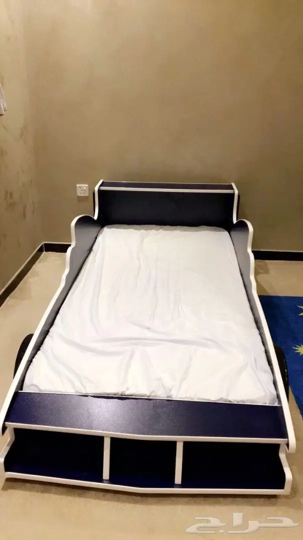 أثاث للبيع - غرفة نوم و كنب و طاولة طعام (image 13)