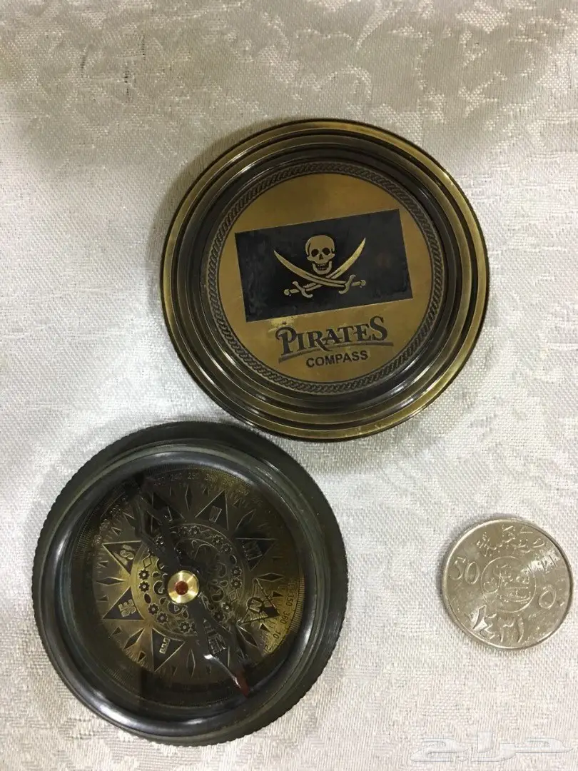 بوصلة نحاس برسومات القراصنه  (image 6)