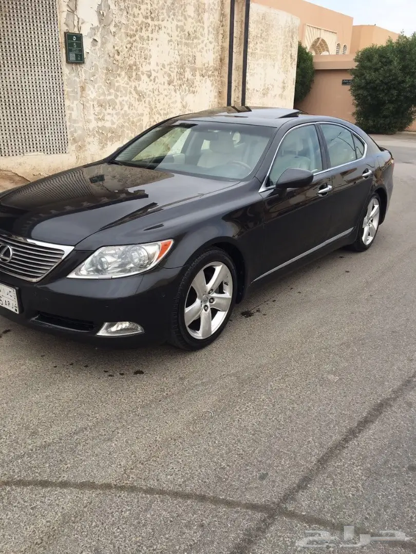 لكزس ال اس 2009 - حالة ممتازة!