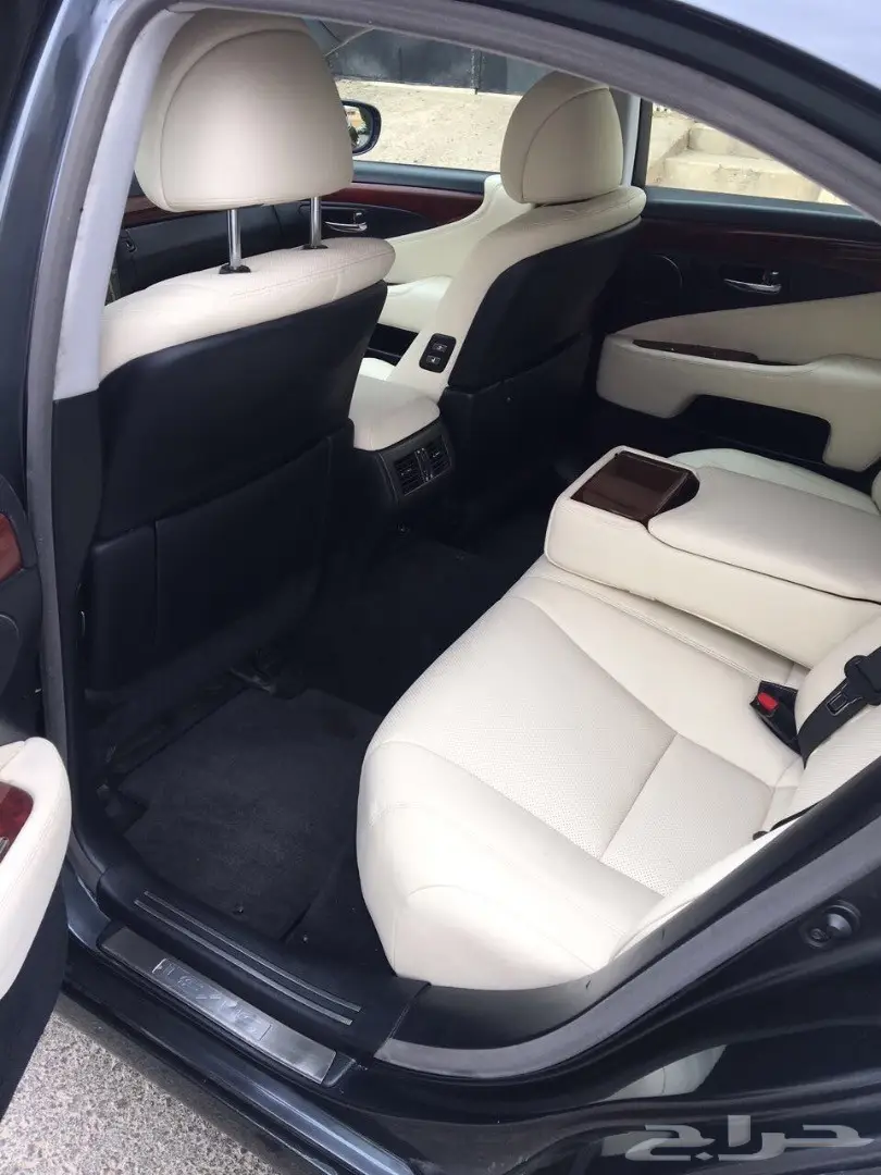 لكزس ال اس 2009 - حالة ممتازة! (image 6)