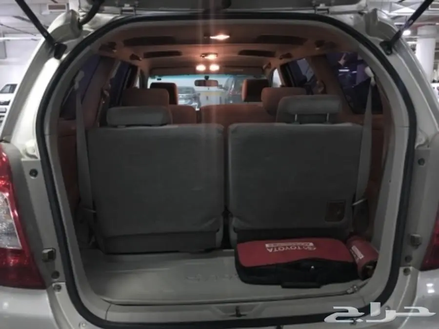 اينوفا 2012 نظيف للبيع (image 6)