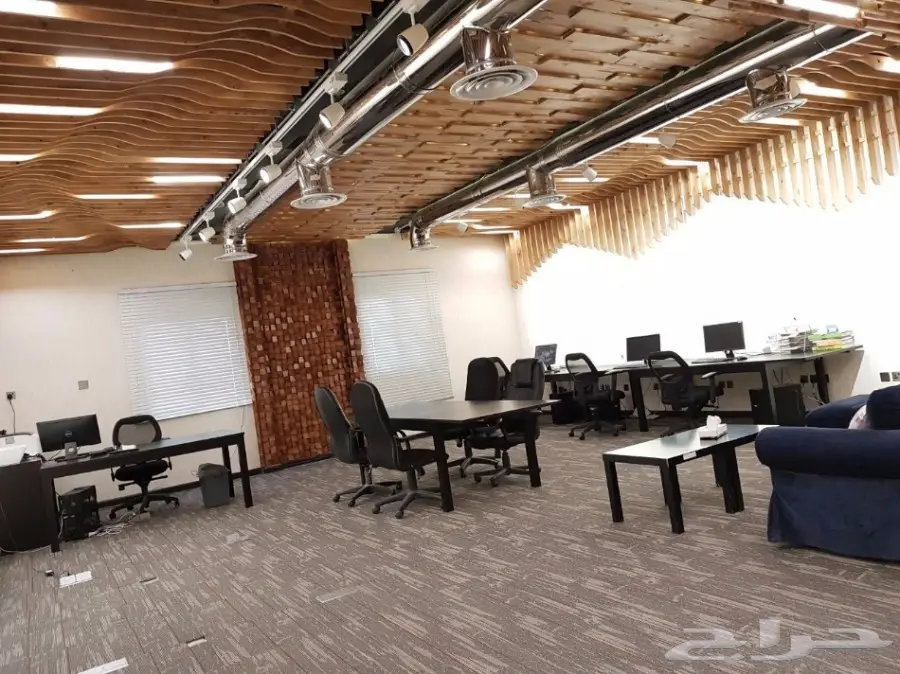 مكتب للتقبيل حي المصيف  (image 1)