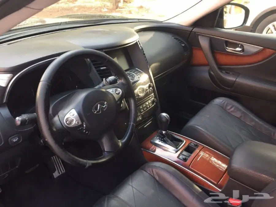 سيارة إنفنيتي FX35 للبيع (image 2)