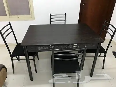 طاولة طعام و كنب سرير (image 4)