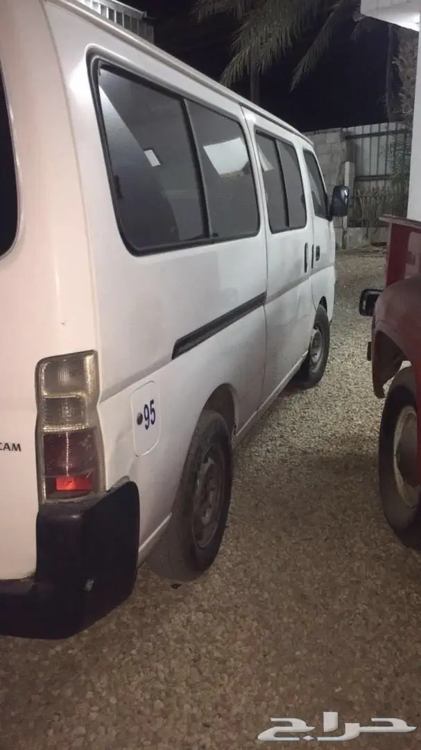 باص نيسان اورفان ركاب 2004 نظيف (image 1)