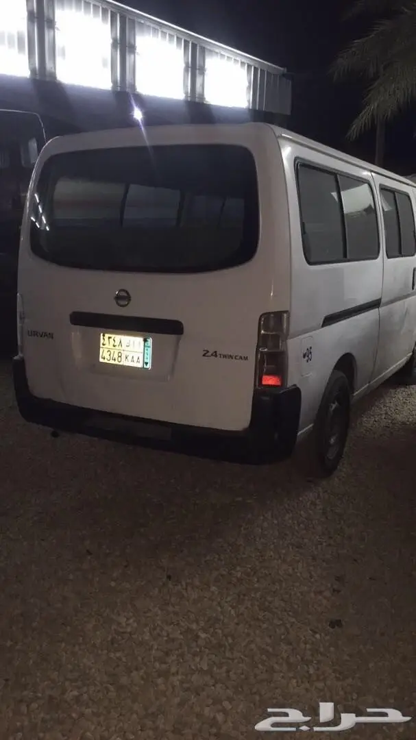 باص نيسان اورفان ركاب 2004 نظيف (image 2)