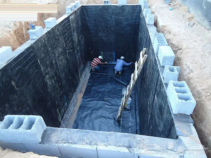 كشف تسربات المياه عزل اسطح