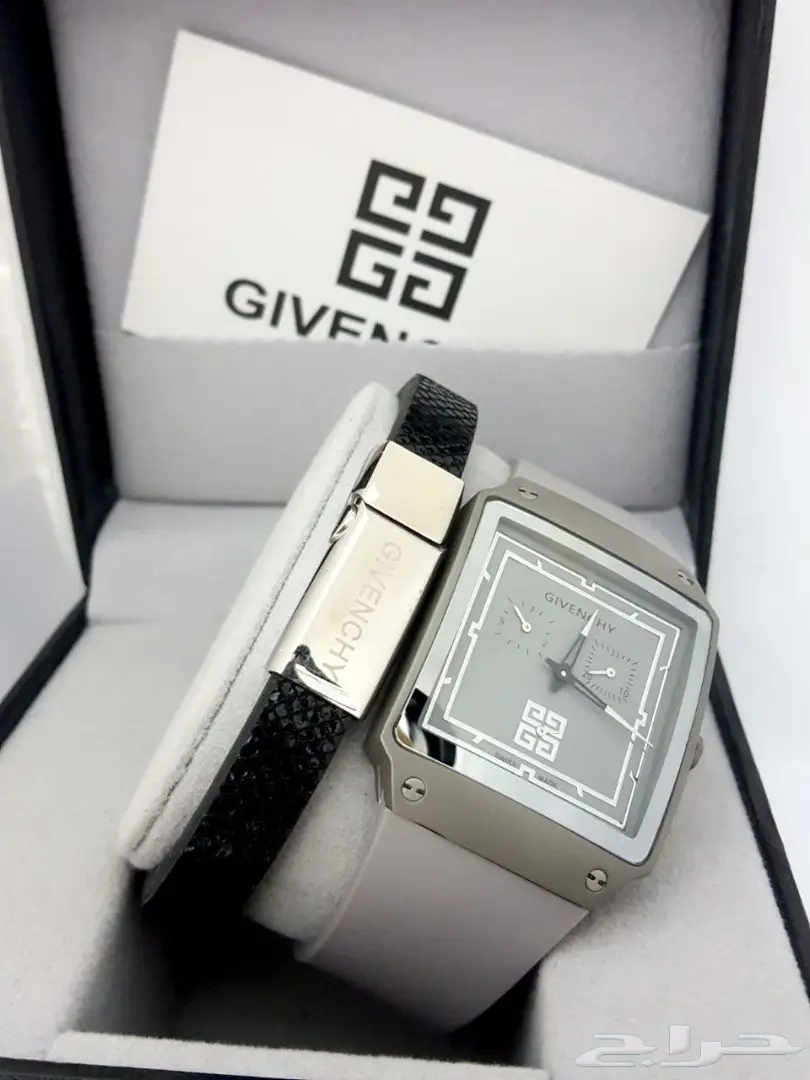 ساعة وجبة رجالية جيفنشي - جلد و ربل مطاطي كالجديد! (image 1)