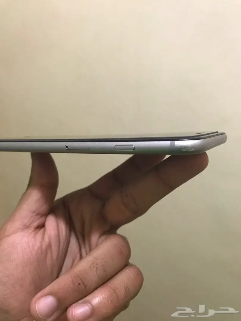 ايفون 6 بلس 64 قيقا اسود سلفر للبيع او البدل (image 4)