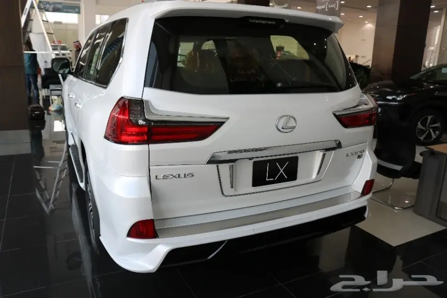 لكزس LX 570 SS 2018 (image 16)