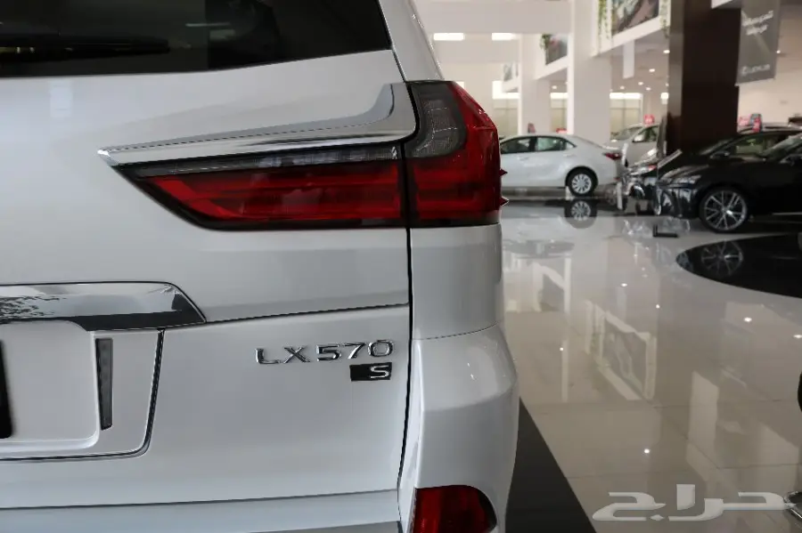 لكزس LX 570 SS 2018 (image 17)
