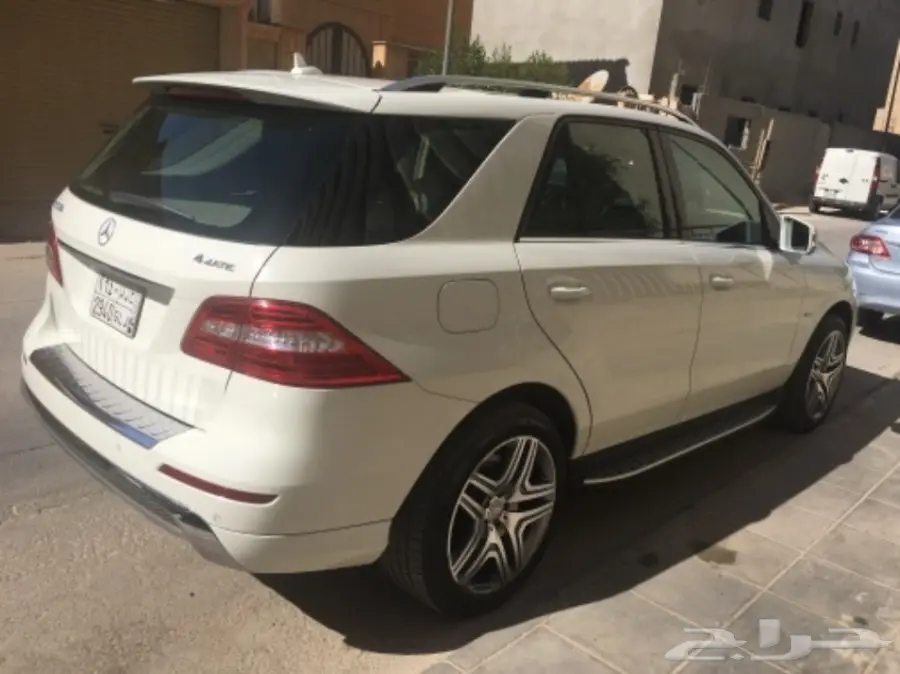 جيب مرسيدس ML350 نظيف جدا (image 6)