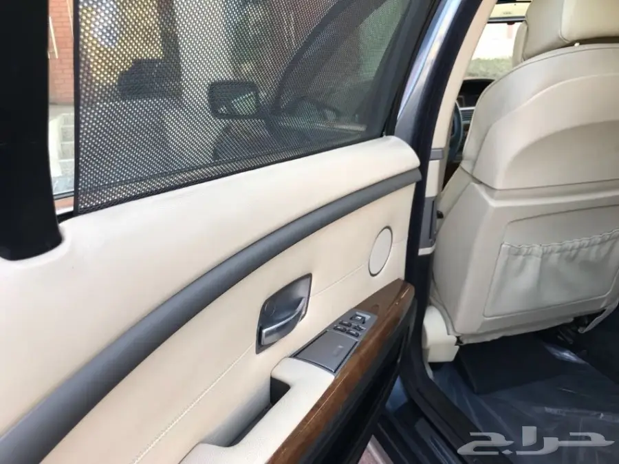 BMW 740Li 2006 - فل كامل سعودي (image 24)