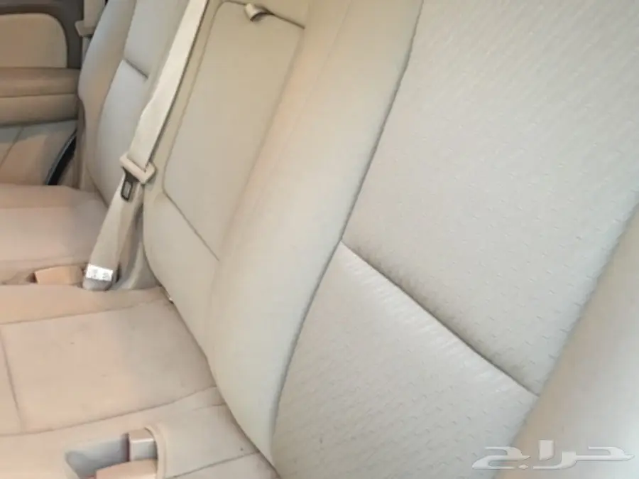 يوكن سعودي قصير دبل مخزن 2010 ابيض (image 13)