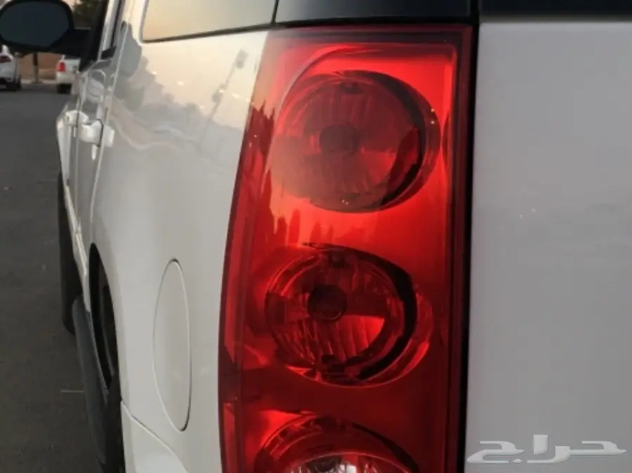 يوكن سعودي قصير دبل مخزن 2010 ابيض (image 26)