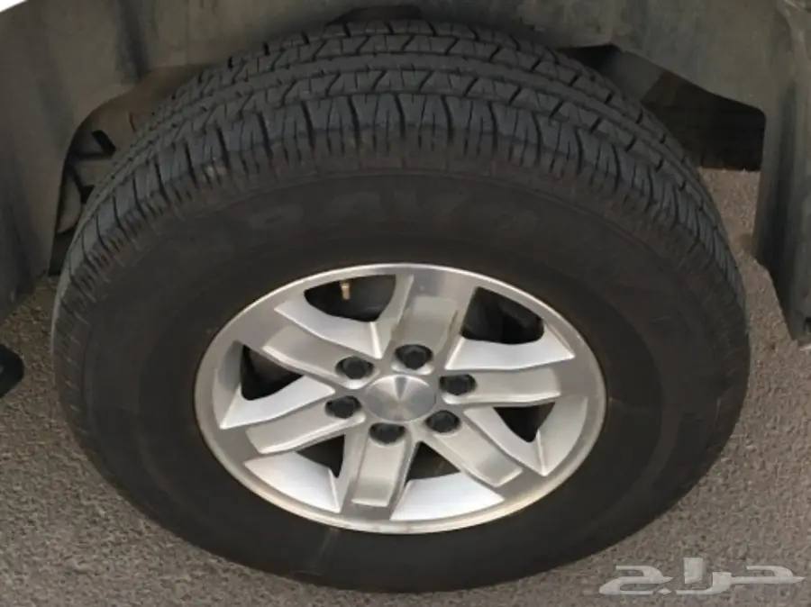 يوكن سعودي قصير دبل مخزن 2010 ابيض (image 27)