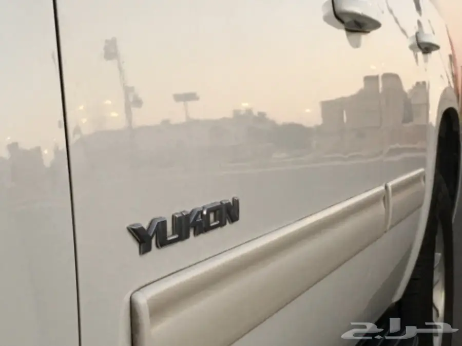 يوكن سعودي قصير دبل مخزن 2010 ابيض (image 28)