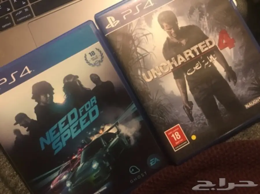 بلايستيشن 4 سوني 4 - سليم والاشتريت حديثاً! (image 1)