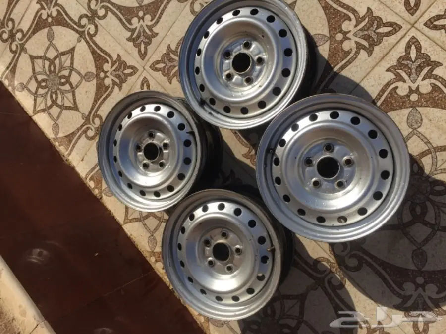 للبيع جنوط اصليه