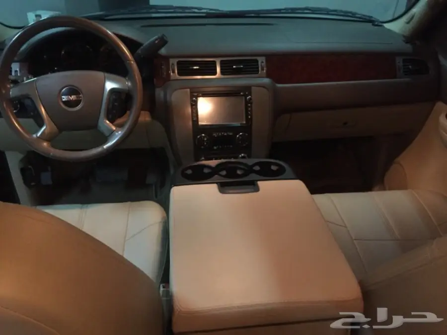 جي ام سي يوكن قصير 2009