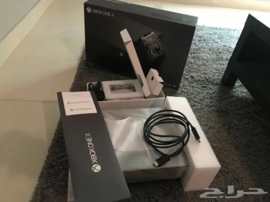 Xbox one x للبيع (image 1)