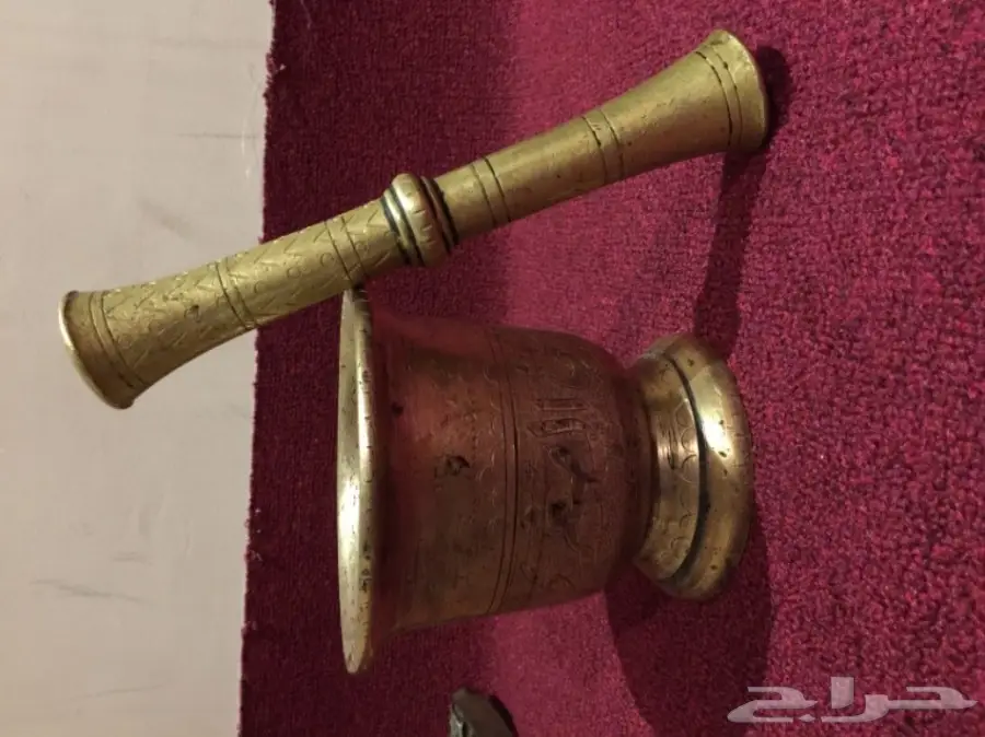 نجر قديم منقوش واباريق نحاس تراث (image 4)