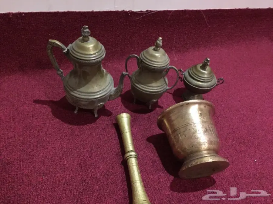 نجر قديم منقوش واباريق نحاس تراث (image 10)