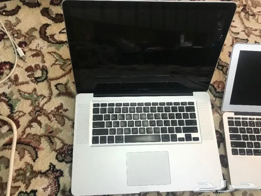 ماكبوك برو للبيع