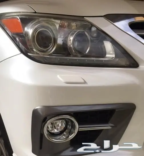 علامات سبورت لكزس 570 - فرصة لا تُفوّت! (image 1)