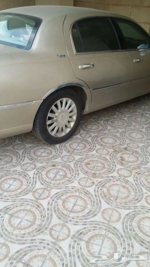 لينكون تاون كار 2005 limited (image 2)