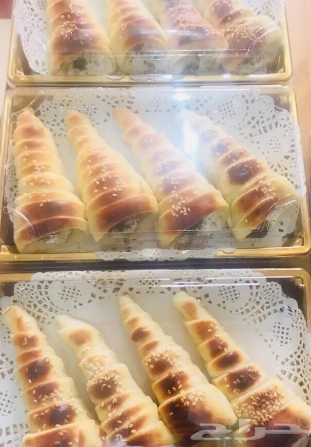 آكلات عسيرية وحلى بانواعه وتشيز كيك ياباني (image 3)