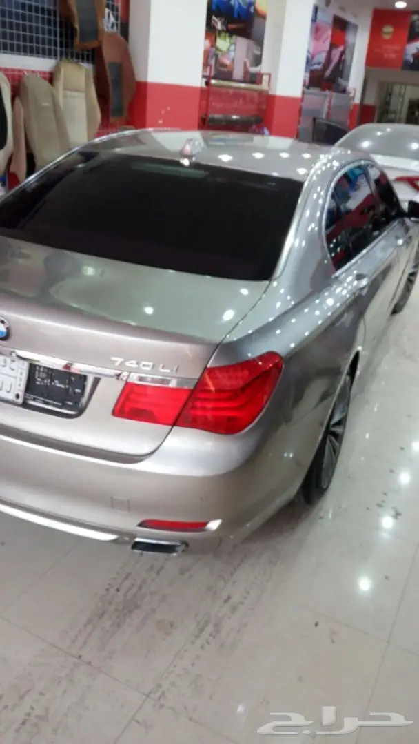 BMW 740 لارج 2009 ممشى 150 نظيف (image 5)