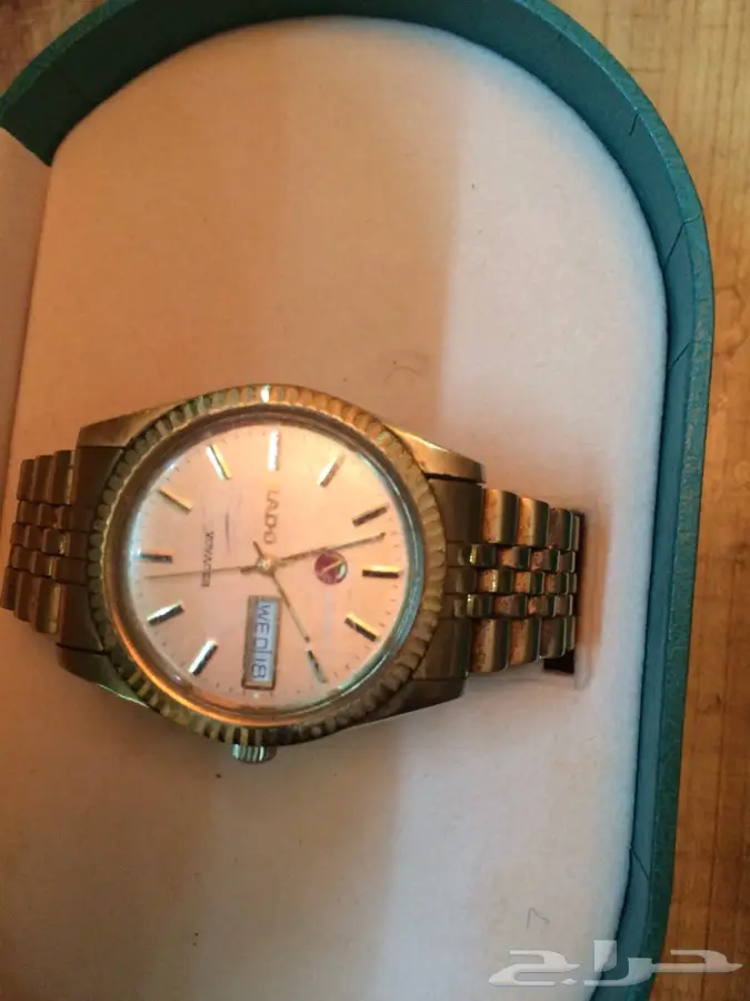 ساعة رادو الأصلية