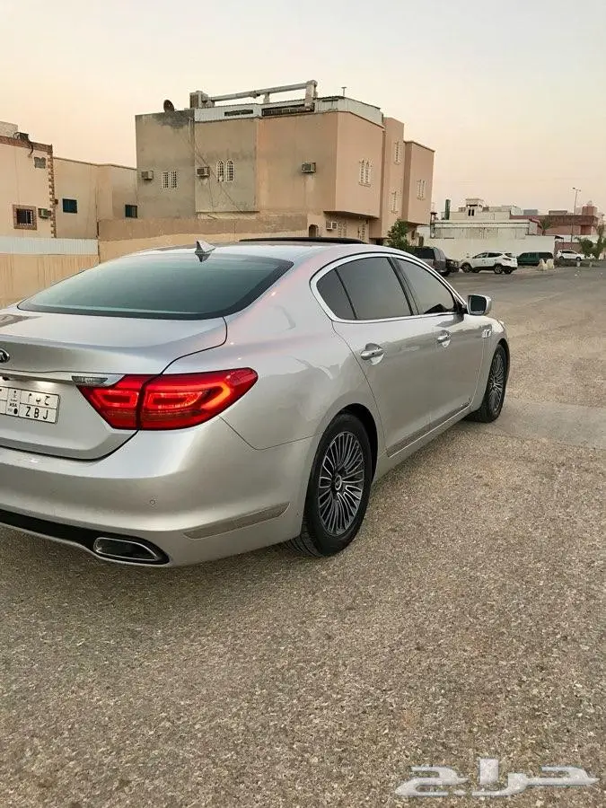 كيا كوريس 2013 - فخامة ورفاهية لا مثيل لها! (image 8)