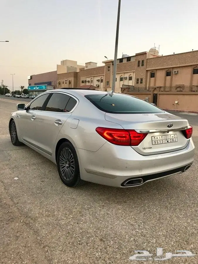 كيا كوريس 2013 - فخامة ورفاهية لا مثيل لها! (image 11)