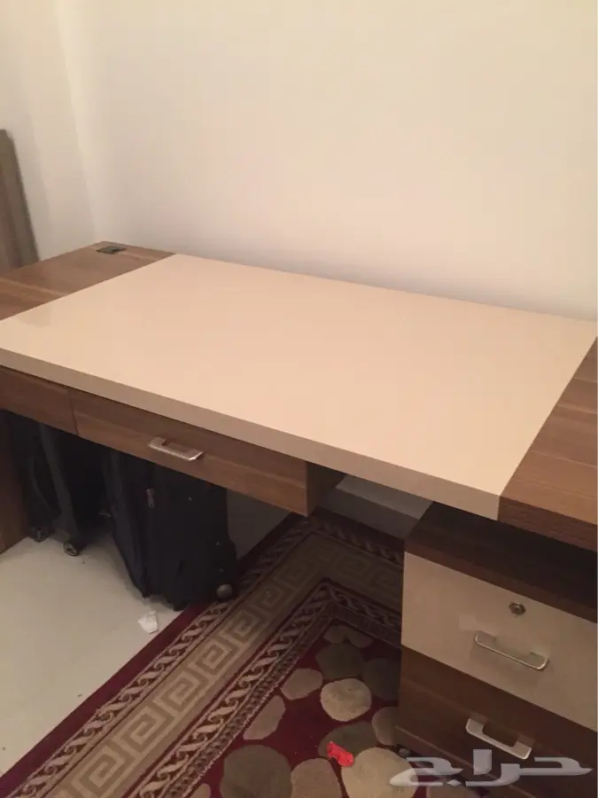 مكتب مع كرسي فاخر للبيع (image 6)