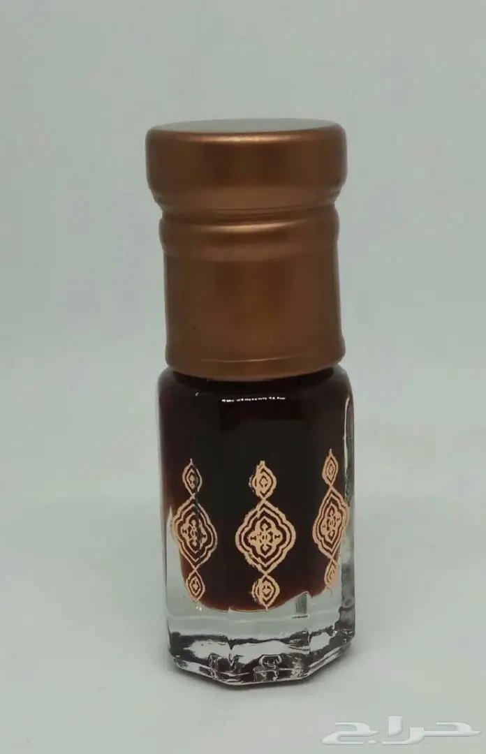 دهن عود كمبودي معتق 15 سنه 