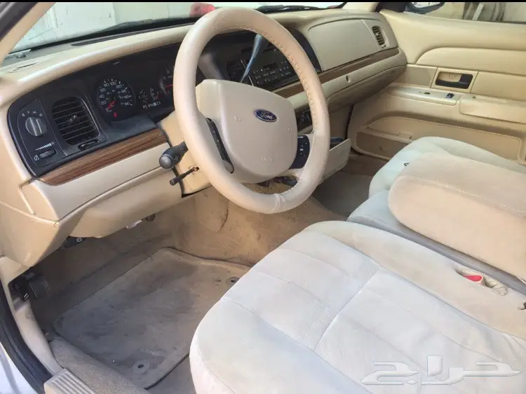 كراون فكتورياء (image 2)