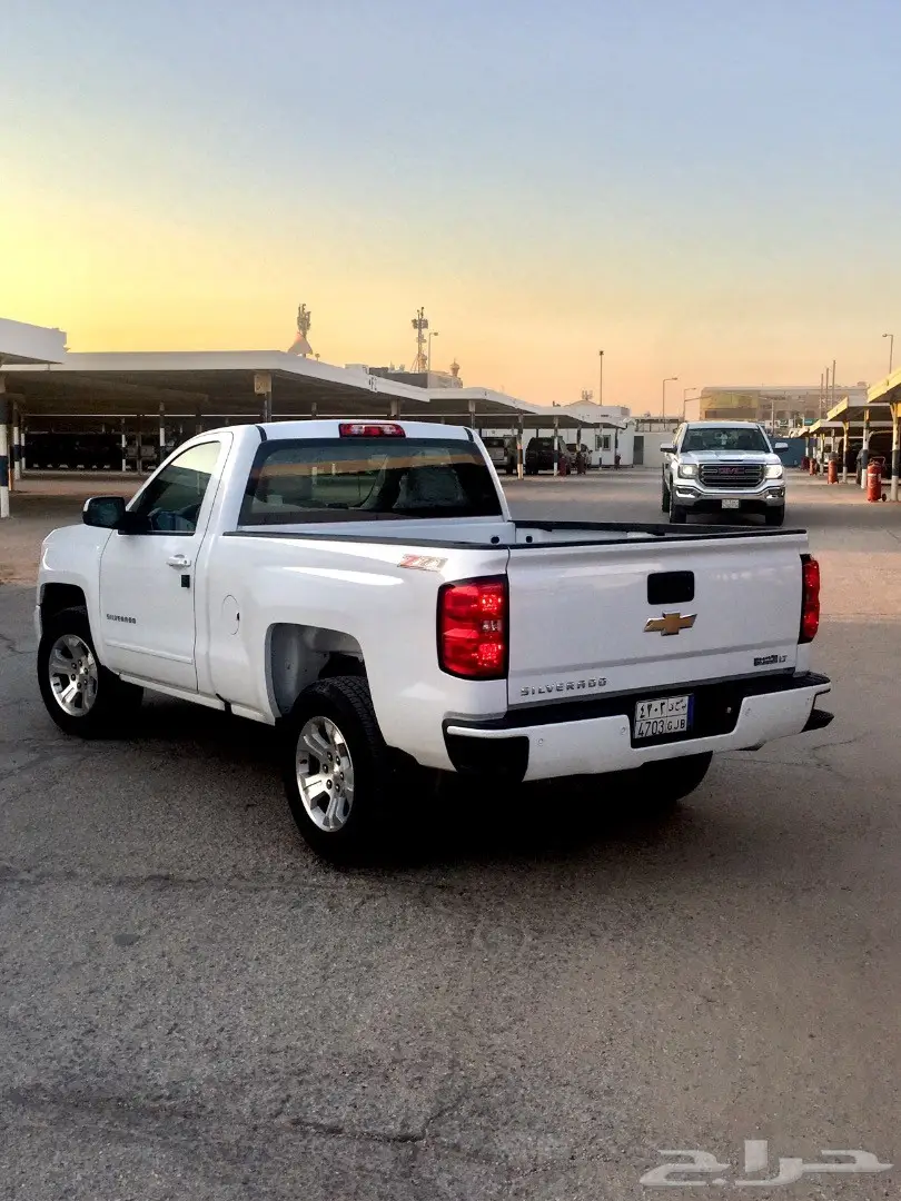 سلفرادو Z71 أبيض ثلجي - فرصة لا تُفوت! (image 4)