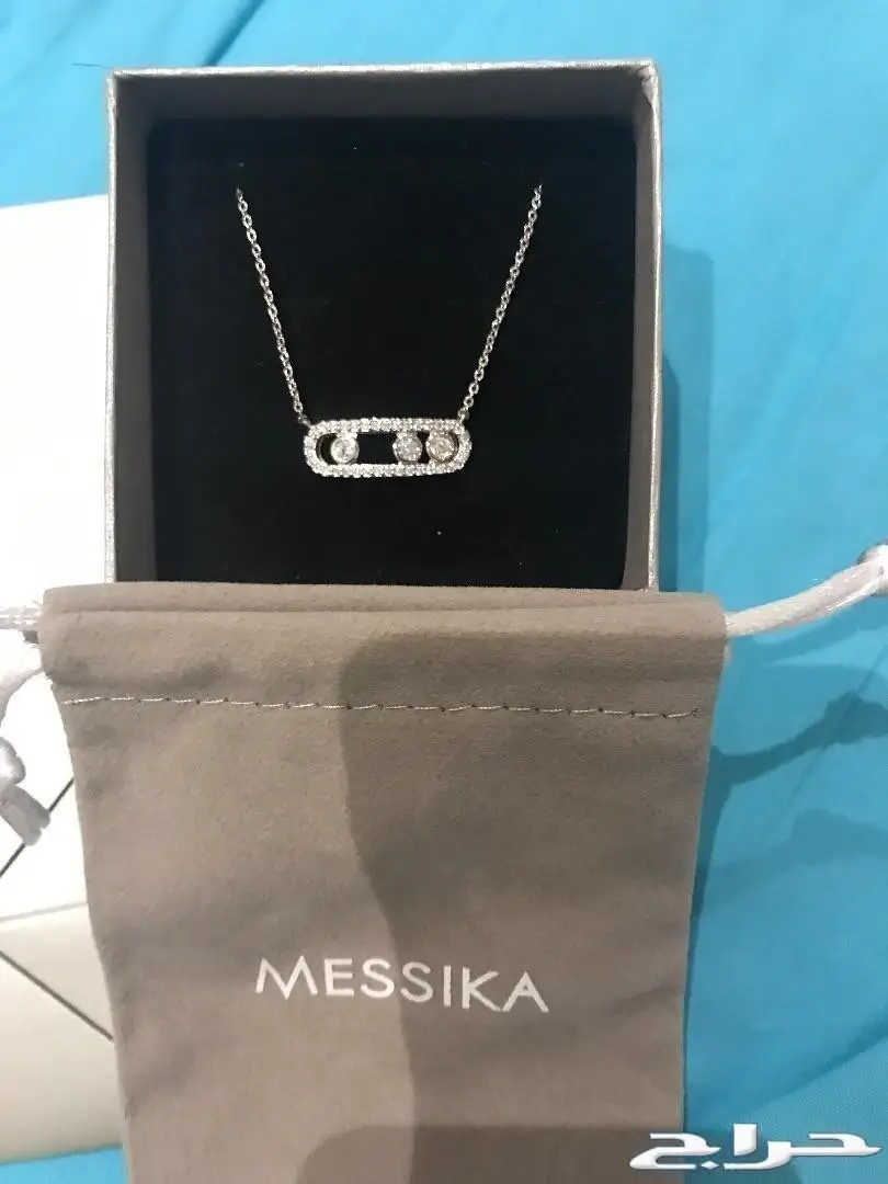 للبيع سلاسل نسائيه ماركه عالميه