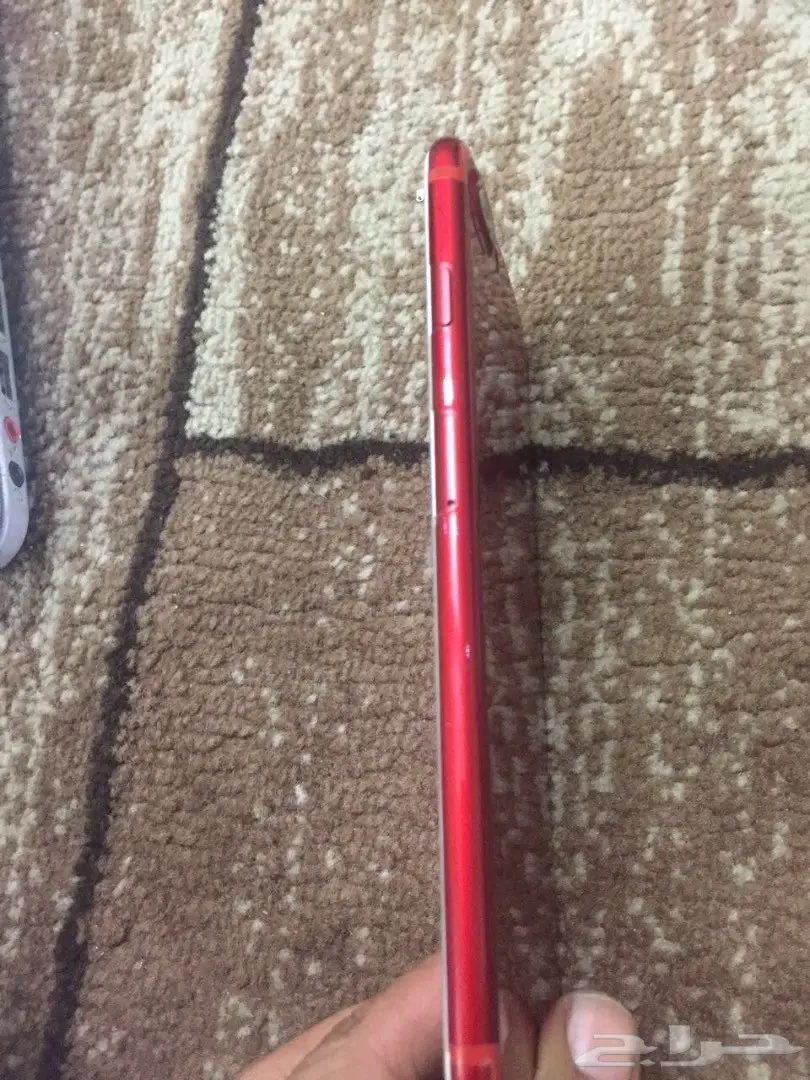 ايفون 7 بلس لون احمر 128 (image 2)