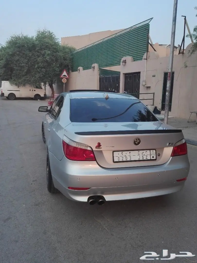 BMW 530 - 2004 - Full Option - Like New! (image 3)