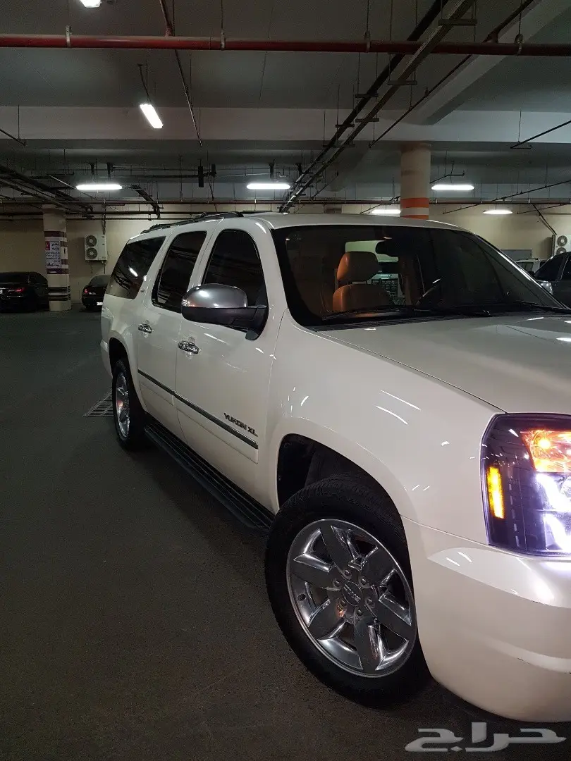 GMC يوكن XL 2012 مخزن لؤلؤي فل الفل (image 15)