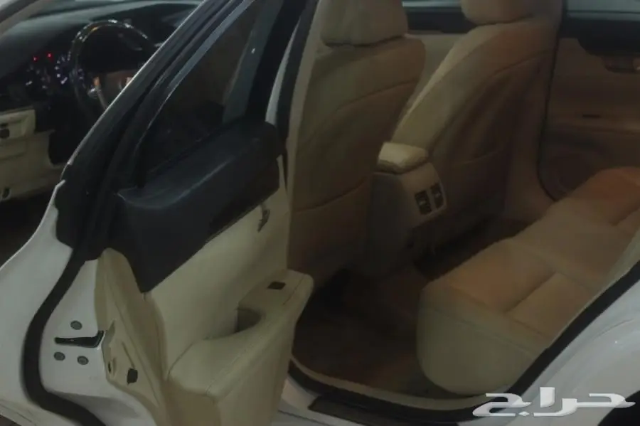 لكزس ES 350 ابيض لولي 2013 بطاقه جمركيه (image 9)