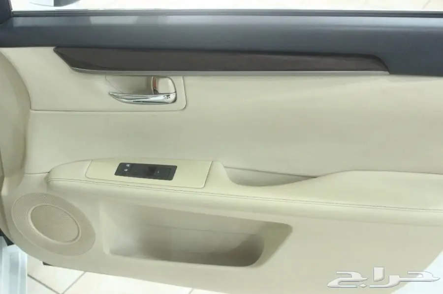 لكزس ES 350 ابيض لولي 2013 بطاقه جمركيه (image 39)