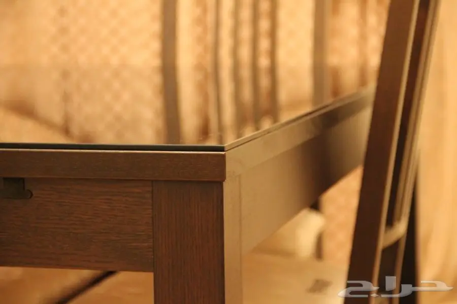 جدة غرفة نوم وطنى - طاولة طعام مع بوفيه ايكيا (image 13)