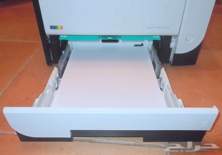 طابعة أتش بي  ليزرجت ملونة مخزنة شبه جديدة   (image 13)