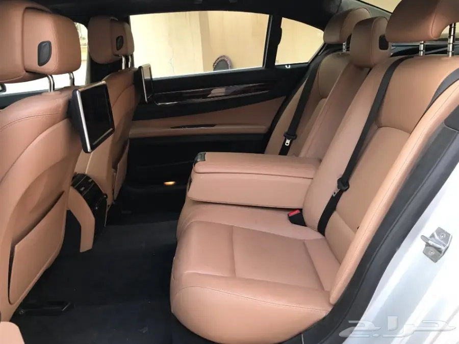 BMW 730 Li فل كامل - لون فضي - 2014 - خليجي (image 11)
